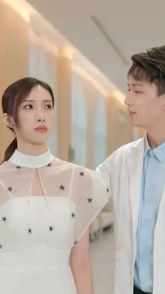 《战少追妻宠又撩》：甜宠升级，看霸道战少如何花式追妻！